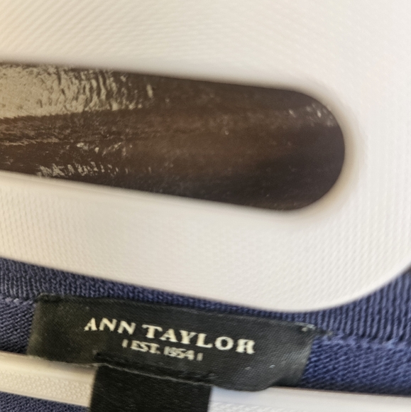 ANN TAYLOR - Picture 3 of 3